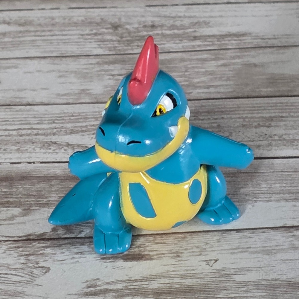 Vintage TOMY Pokemon Feraligatr 2" PVC Figure Nintendo CGTSJ Authentic
